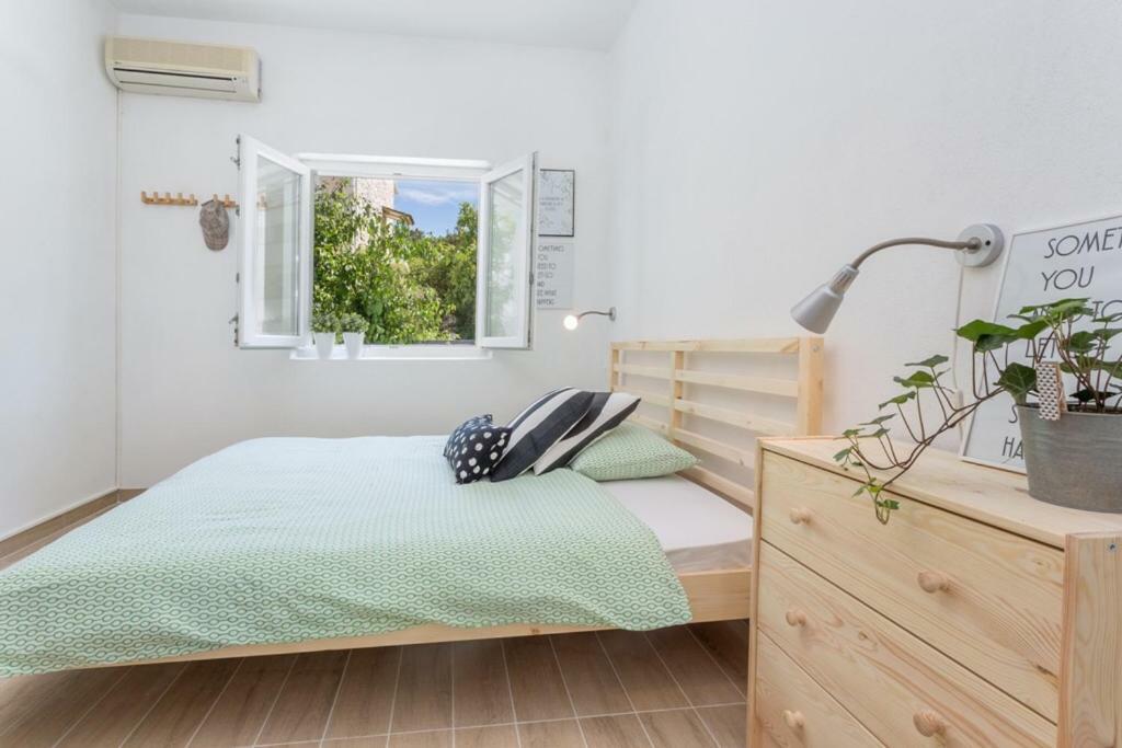 Guesthouse Dvoshko Hvar Exterior foto